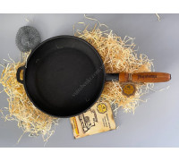 Сковорода чавунна лита Майстерня 24*6 см. з дерев'яною ручкою зі скляною кришкою