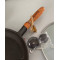 Сковорода чавунна лита Майстерня 24*6 см. з дерев'яною ручкою зі скляною кришкою