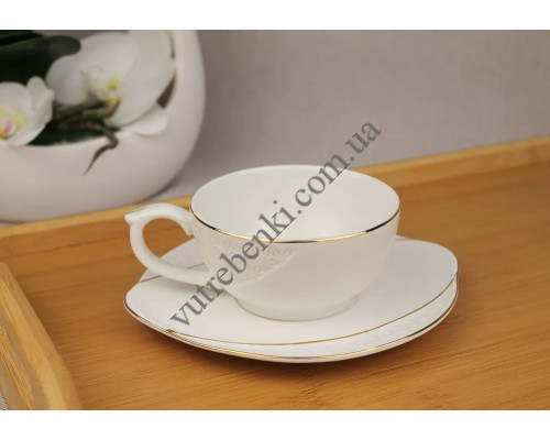 Чашка чайна 240 мл. Interos "Снігова королева" з блюдцем (кругла)