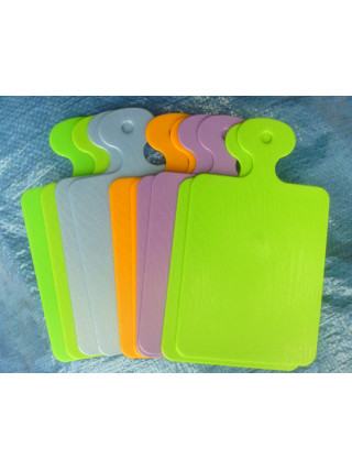 Дошка кухонна пластикова "Пікнік" 27*15,5 см. (кольорова) 