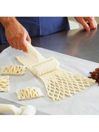 Фігурна тісторізка для лапші Baroness Perfection