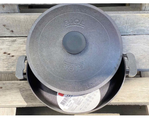Сковорода-жаровня чавунна БІОЛ d. 40 см, воронена з кришкою
